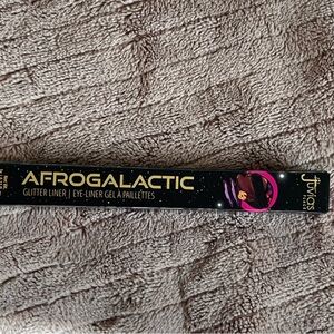 Afrogalactic glitter gel liner in shade star girl